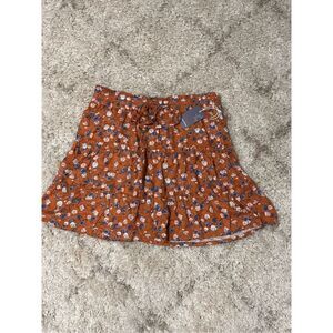 New with tags Indigo Rising tier Short Skirt size  L Prairie Rayon Boho floral w